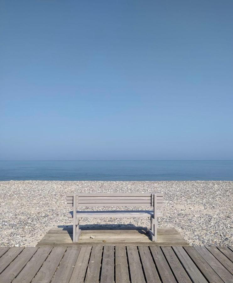 La Petite Echappee A 150M De La Mer كايو سور مير المظهر الخارجي الصورة